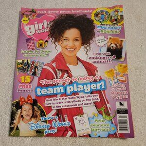 M305. Girls' World Magazine